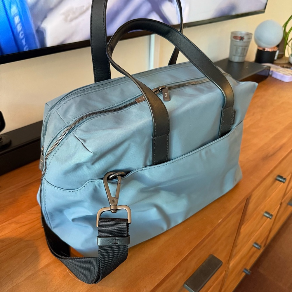 Away Everywhere Bag - Priced to sell!
